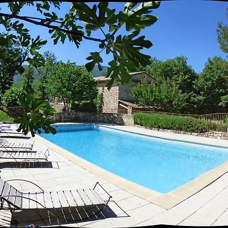 Hotel Lou Caleu Restaurant Le Rocher Des Abeilles Saint-Martin-de-Castillon Exteriör bild
